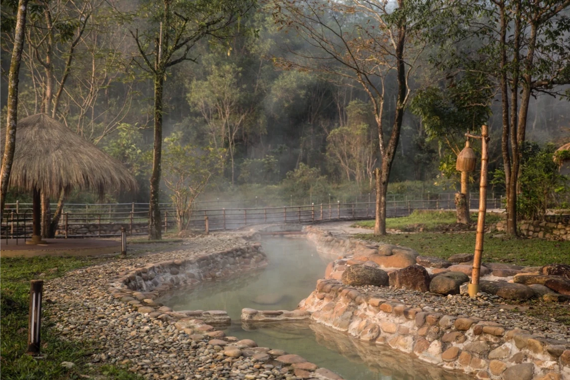 Practical context — Vietnam Tour Honeymoon